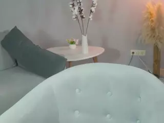 ElvinaCroswell's Live Sex Cam Show