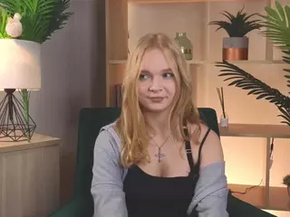 GlennaHartford's Live Sex Cam Show