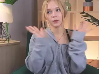 GlennaHartford's Live Sex Cam Show
