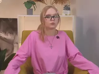 GlennaHartford's Live Sex Cam Show