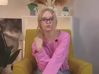 GlennaHartford's Live Sex Cam Show