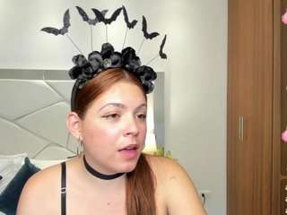madelin-carter webcam model