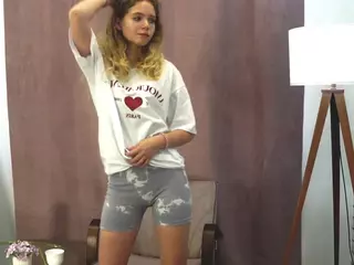 PrimroseEast's Live Sex Cam Show