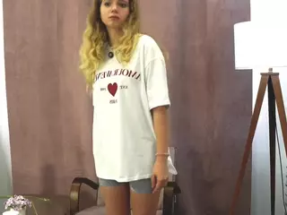 PrimroseEast's Live Sex Cam Show