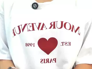 PrimroseEast's Live Sex Cam Show