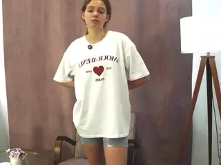 PrimroseEast's Live Sex Cam Show