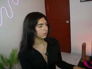 Samymelo's cam show statistics and live stream