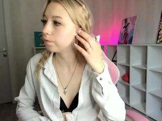 sara-peterson webcam