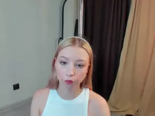 Sara-peterson's Live Sex Cam Show