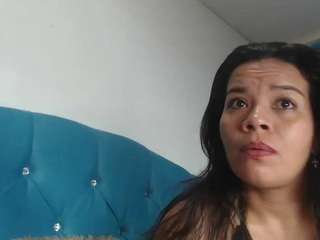 tina-hott Live Webcam on CamSoda