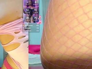 Yashira-Lennis live cam preview