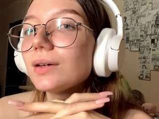  accadevon chat room