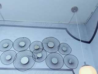 ariamoonn's CamSoda show and profile