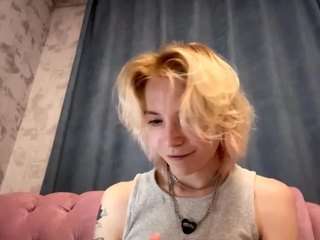 dorettabaskett Live Webcam on CamSoda
