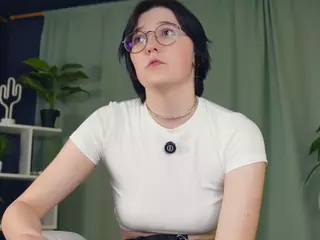 ErleneBorer's Live Sex Cam Show
