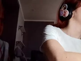 LizbethBelow's Live Sex Cam Show