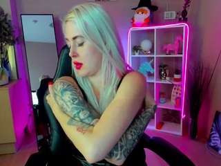 nastasyacute's CamSoda show and profile