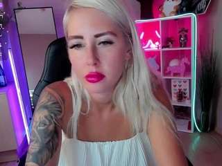 NastasyaCute live webcam show