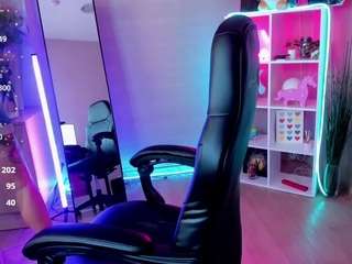NastasyaCute live cam — ass, joi, tease