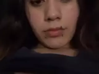 tkavibes's Live Sex Cam Show