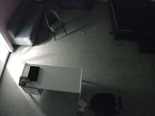 voyeurcam-jb-room-8 webcam