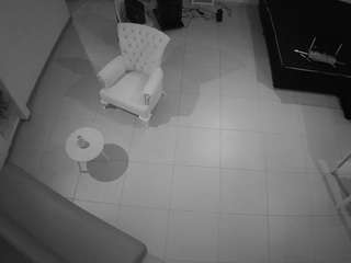 voyeurcam-jb-room-8 Brown live webcam