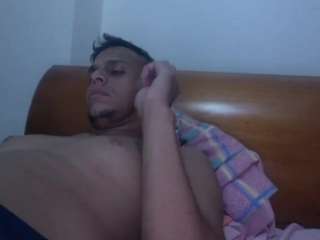 zeushorny10 Live Webcam on CamSoda