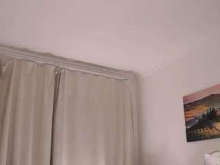 adele-vibe Live Webcam on CamSoda