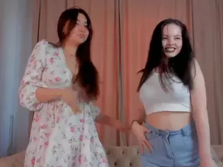 AinsleyEast's Live Sex Cam Show