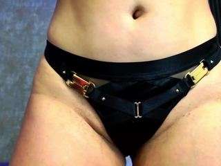  annemeow chat room