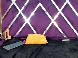 arielasm live webcam show