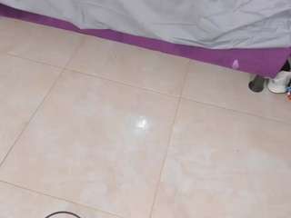 Arielasm live cam preview