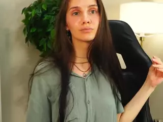GemmaCompston's Live Sex Cam Show