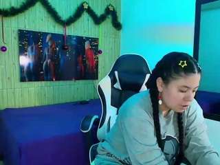 greiccy-19's CamSoda show and profile