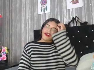  hailey-johnson chat room
