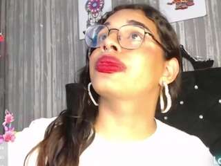 hailey-johnson webcam