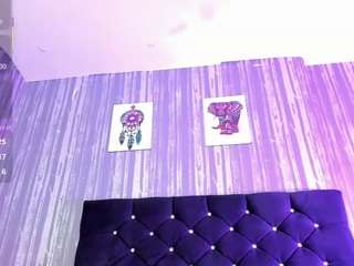 hailey-johnson chat room