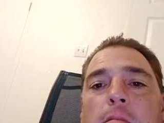  ilikehugeboobs361 chat room