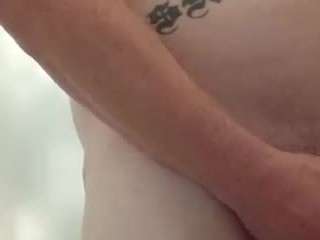 ilikehugeboobs361 webcam