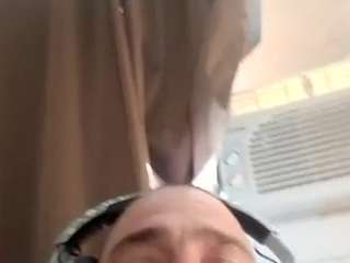 ilikehugeboobs361 webcam