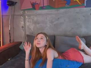 izi-fox Live Webcam on CamSoda