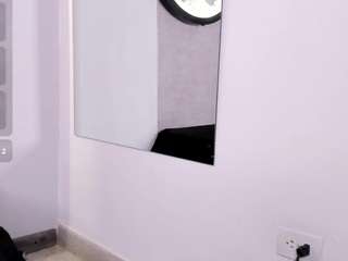 leo-hot23 - Cam en Direct