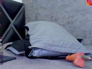 leo-hot23 live cam profile