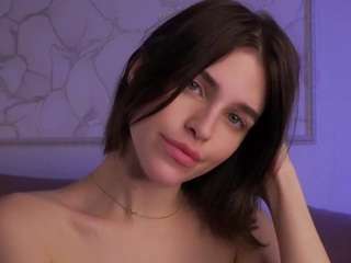 mariamfares live cam profile