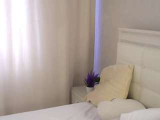 mariamfares Live Webcam on CamSoda