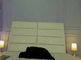zoequinn Live Webcam on CamSoda