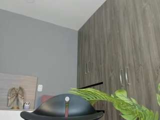 alaiaguerra Live Webcam on CamSoda