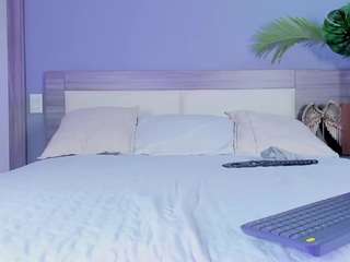 alaiaguerra from CamSoda is Freechat