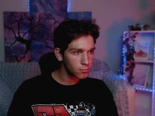  artie-blaze chat room
