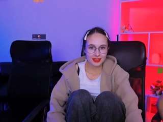ava-mystic - Live HD Webcam